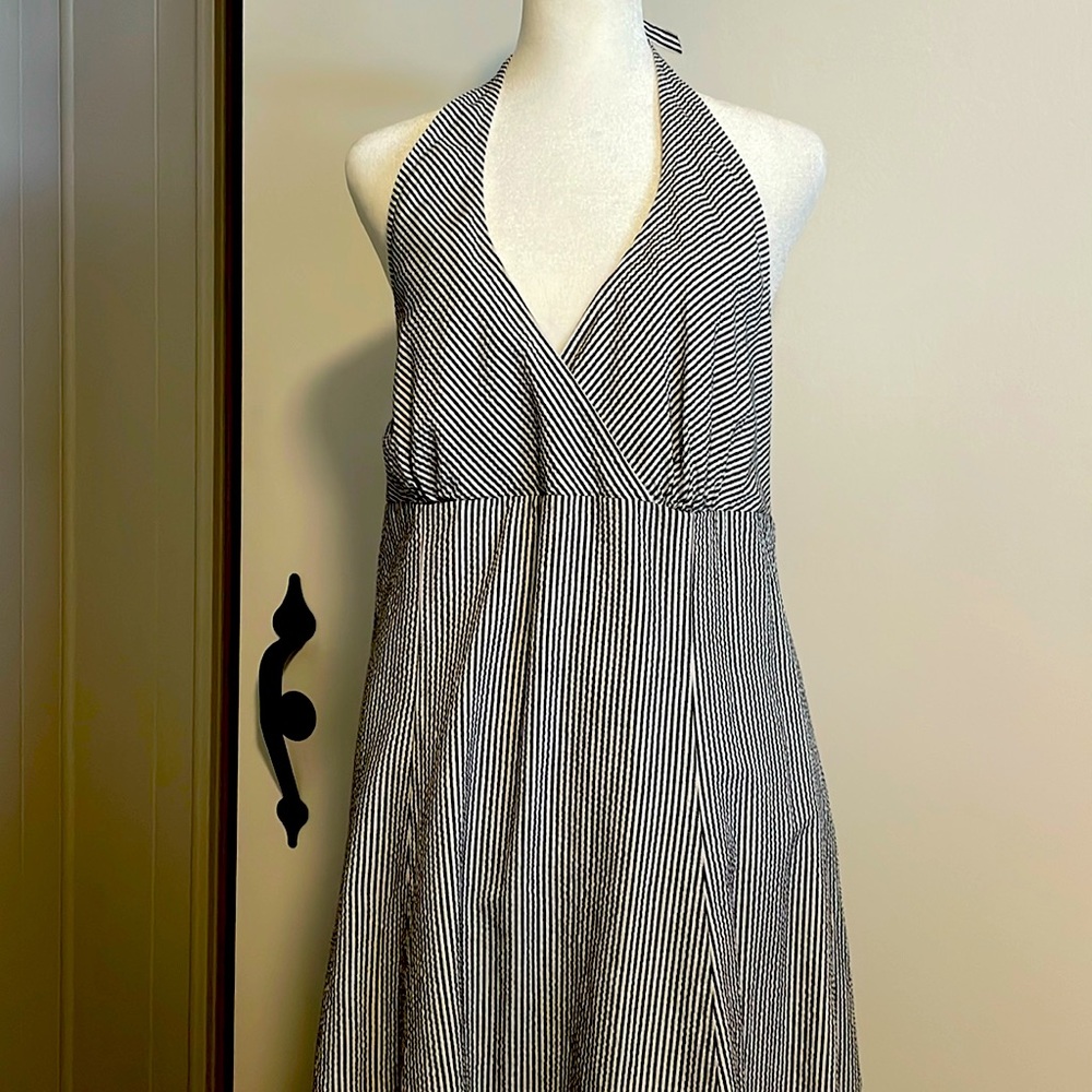 LIZ CLAIBORNE SEAR SUCKER PINSTRIPE DRESS